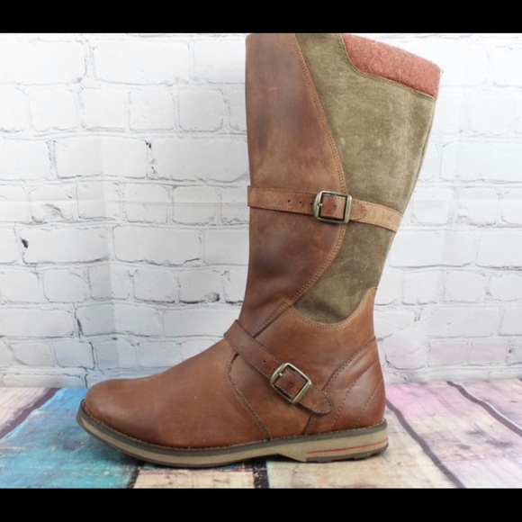 Boots - Picture 1 of 10